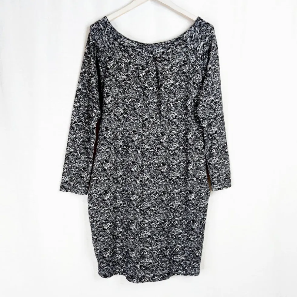 Aarre trikoomekko / tunika koko XS