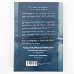 Arne Dahl: Pahan piirissä