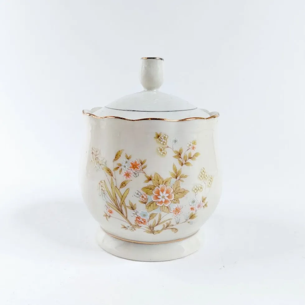 Budlet Fine China kahviastiasto 22 osainen