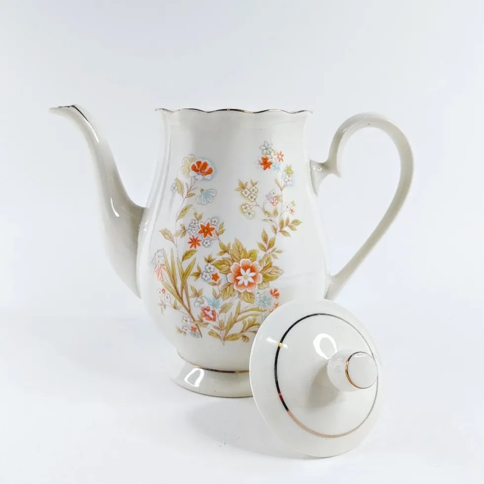 Budlet Fine China kahviastiasto 22 osainen