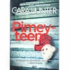 Cara Hunter: Pimeyteen