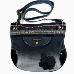 Desigual Brooklyn Blackout olkalaukku
