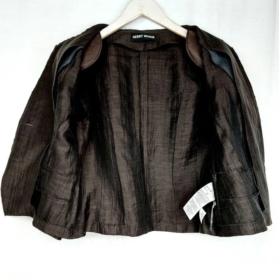 Gerry Weber pellavasekoitejakkupuku koko 38