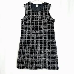 Kuutoset liivimekko koko L