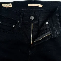 Levi's 724 High Rise Straight stretchfarkut koko 27/32