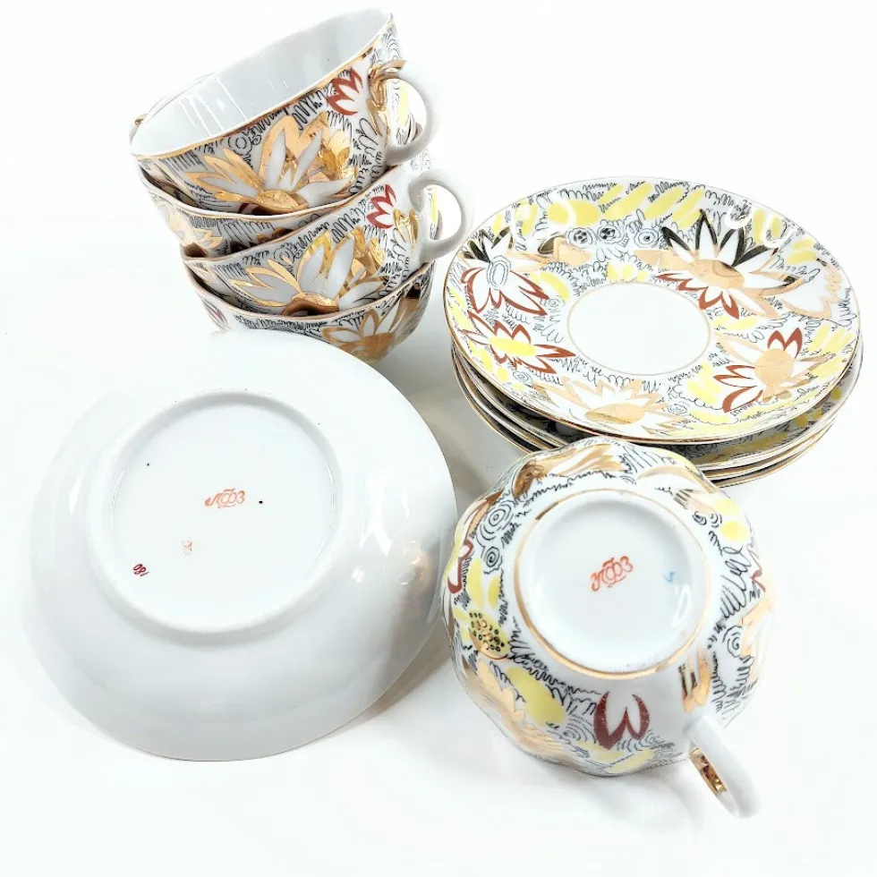 Lomonosov Sunny Daisy teeastiasto 14 osaa