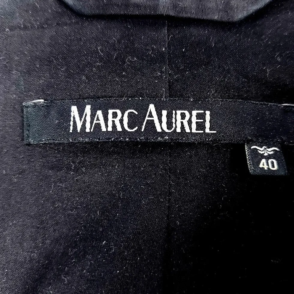 Marc Aurel takki koko 40