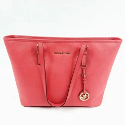 Michael Kors Jet Set Travel laukku