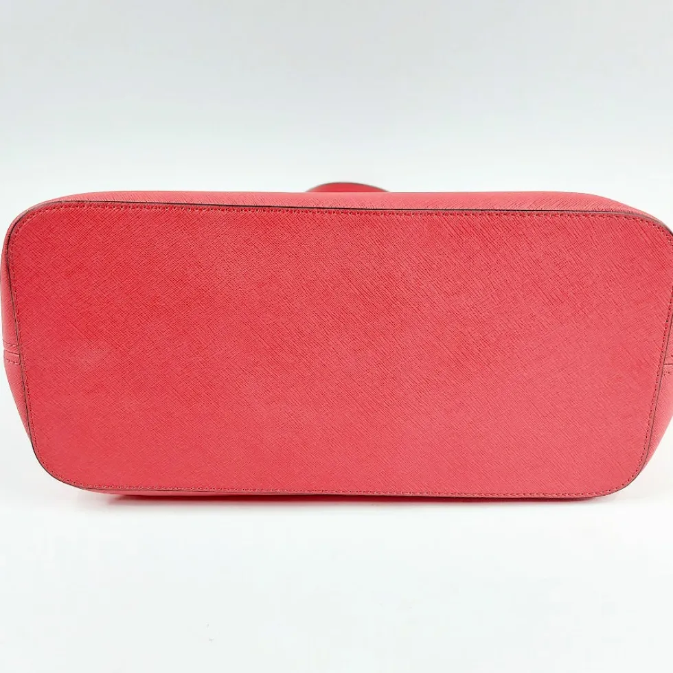 Michael Kors Jet Set Travel laukku