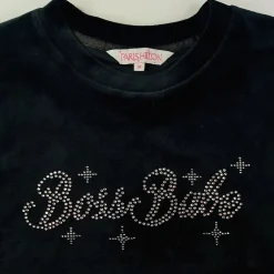 Paris Hilton "Boss Babe"-sametti strassinapapaita koko M