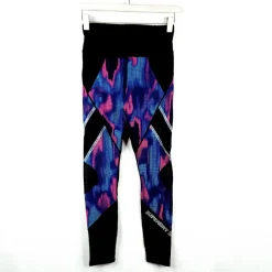 Super Dry Sport urheilulegginsit koko 40