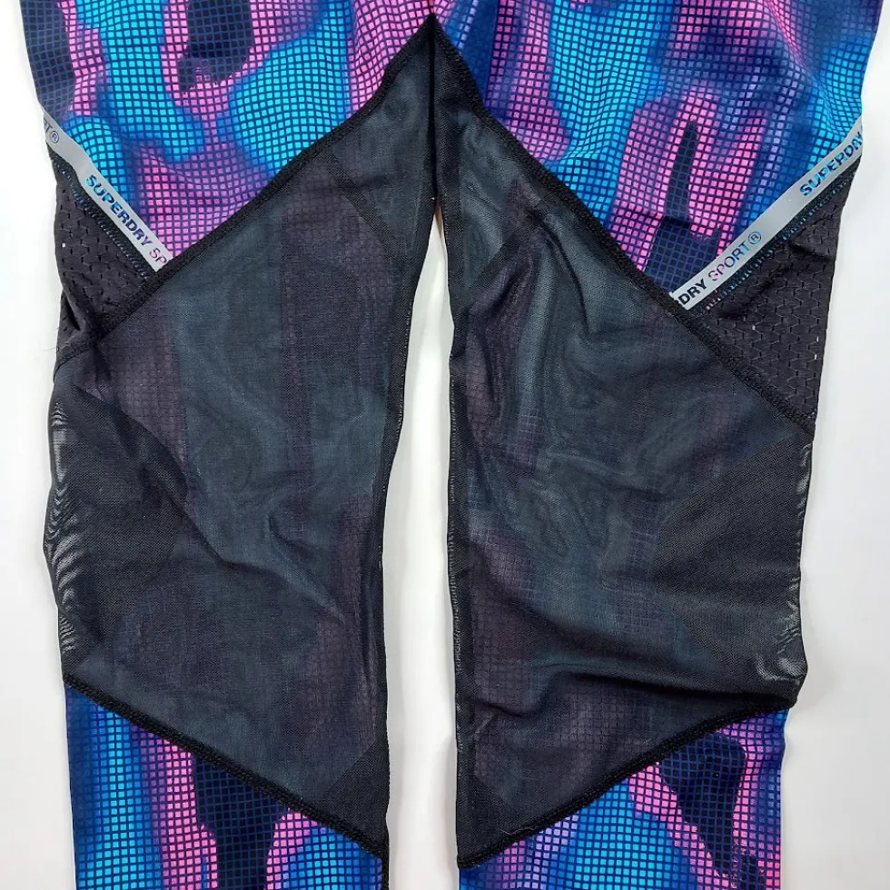 Super Dry Sport urheilulegginsit koko 40
