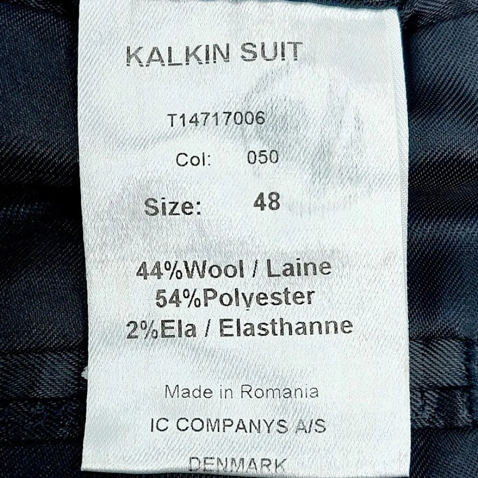 Tiger of Sweden bleiseri koko 48