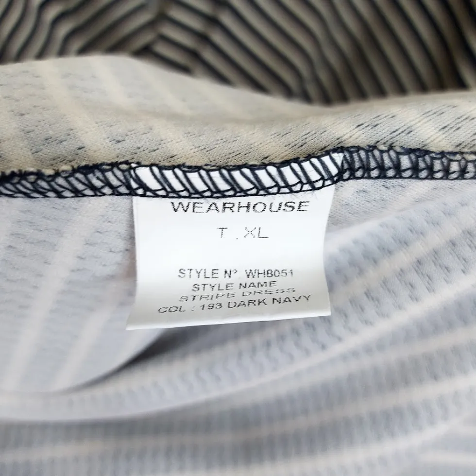Wearhouse trikoomekko koko XL